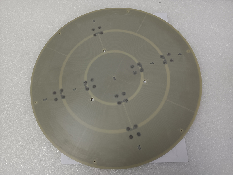 Aluminum nitride vacuum sucker