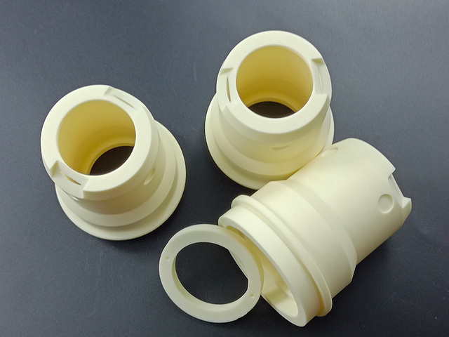 99.7% alumina plunger sleeve