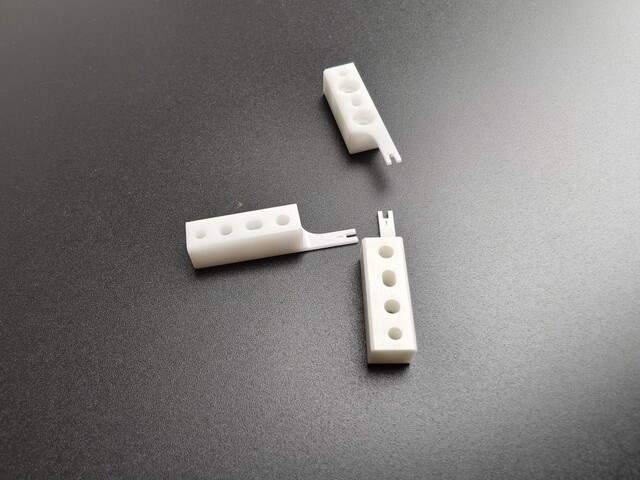 Zirconia precision parts